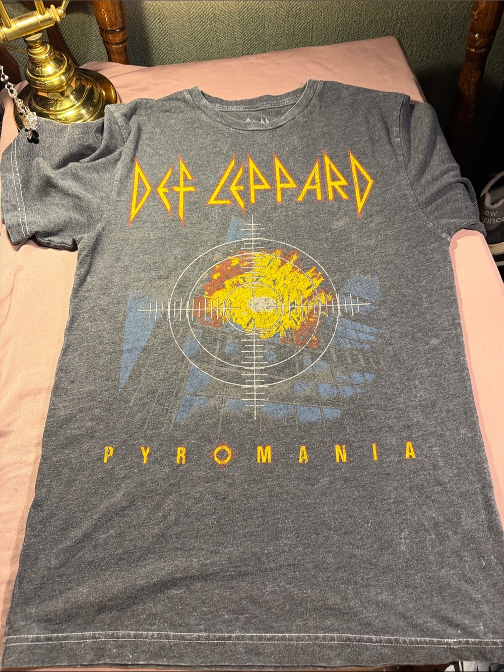 Def Leppard Pyromania Short Sleeve Tee - Gray